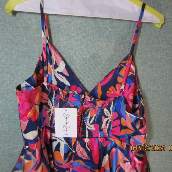Beautiful long dress (NWT) - Picture 1 of 7